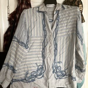 Rare Vintage Burberry, 100% silk blouse
